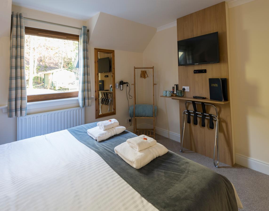 Bracarina House Bed & Breakfast & Caledonian Studio อินเวอร์มอริสตัน ภายนอก รูปภาพ