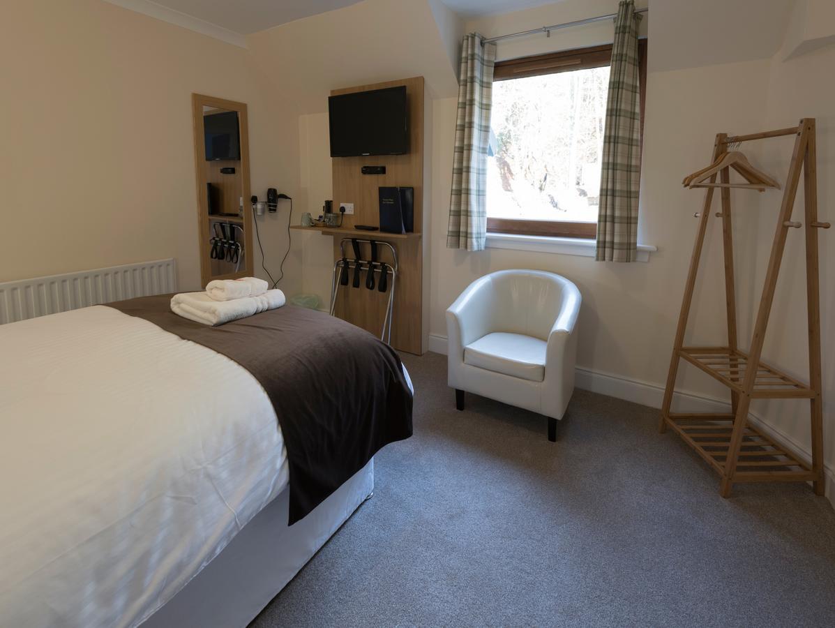 Bracarina House Bed & Breakfast & Caledonian Studio อินเวอร์มอริสตัน ภายนอก รูปภาพ