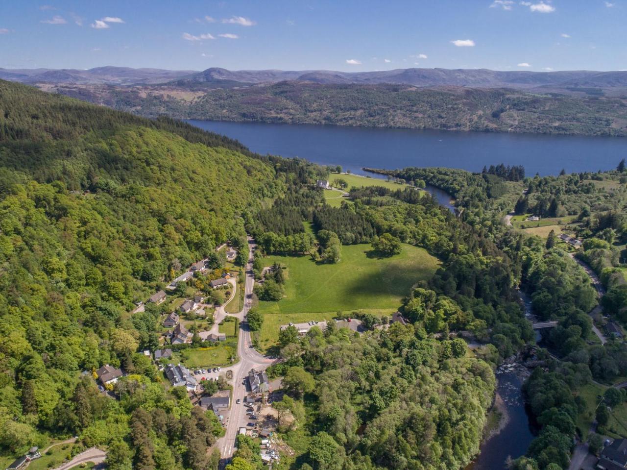 Bracarina House Bed & Breakfast & Caledonian Studio อินเวอร์มอริสตัน ภายนอก รูปภาพ